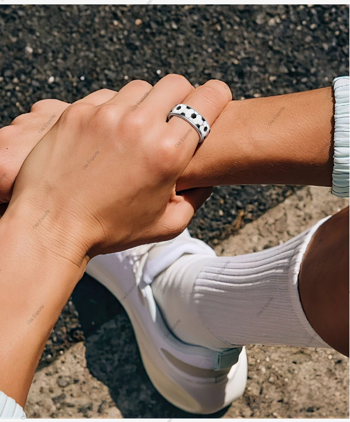 Ola Esporte Smart Ring Fitness Tracker With Charging Case