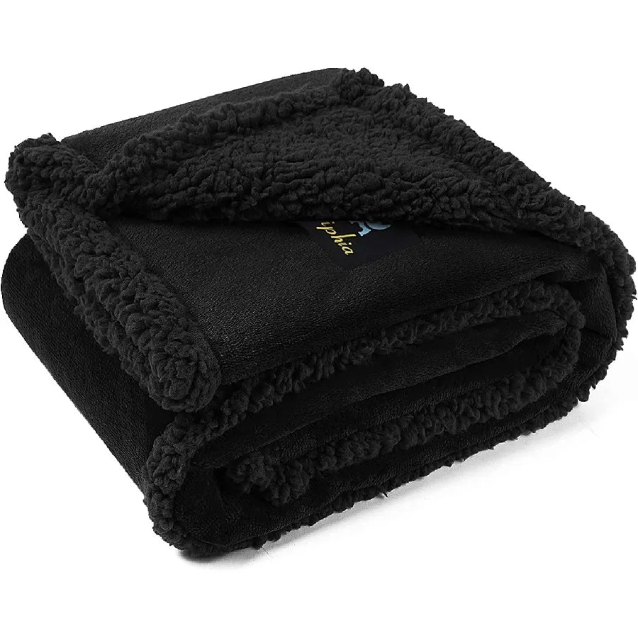 Waterproof Pet Blanket, Liquid Pee Proof Dog Blanket for Sofa Bed Couch, Reversible Sherpa Fleece Furniture Protector Cover for