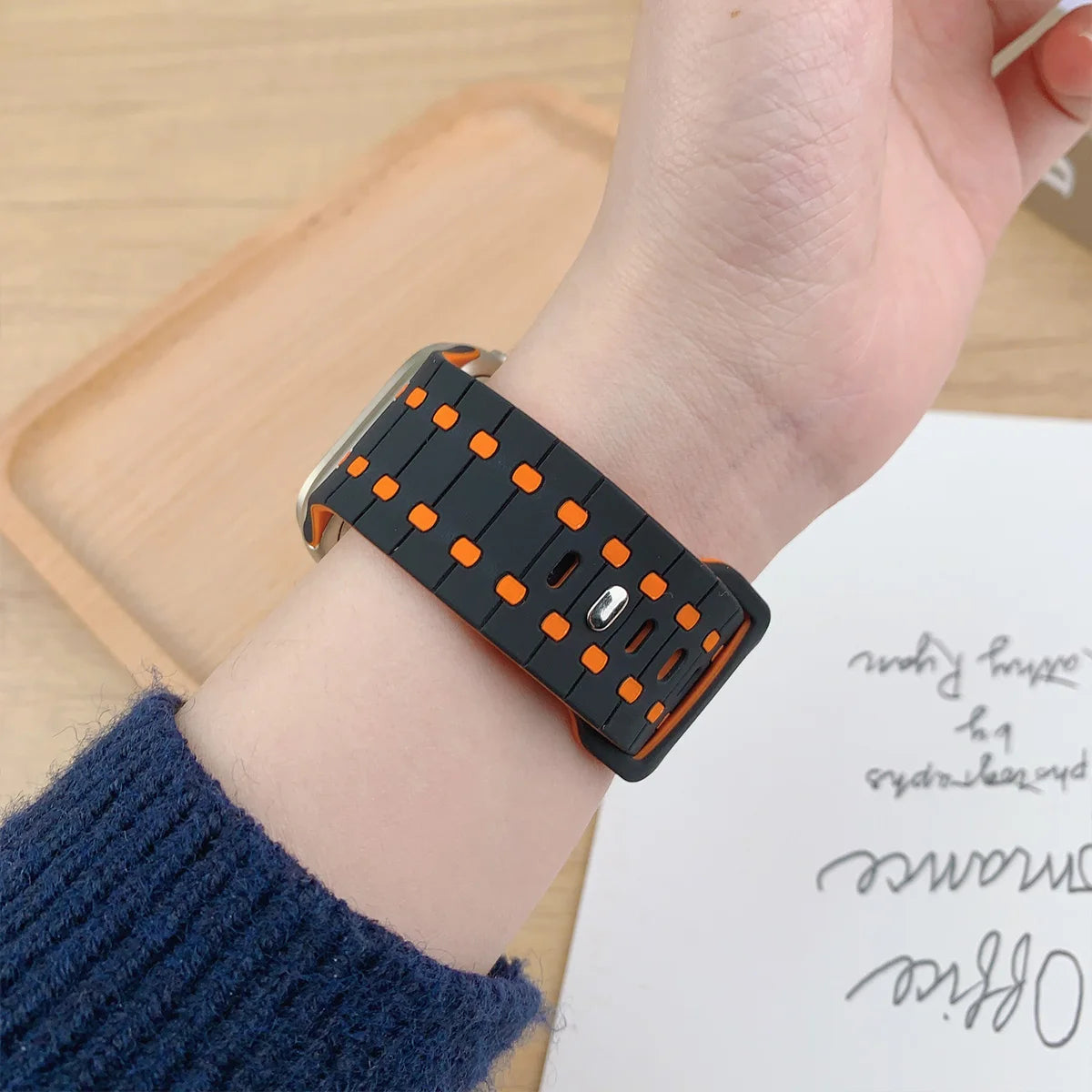Silicone band For Apple watch Strap 46mm 45mm 41mm 44mm 49mm 40mm 38 42mm bracelet correa iwatch Series 10 9 8 7 6 5 3 SE Ultra