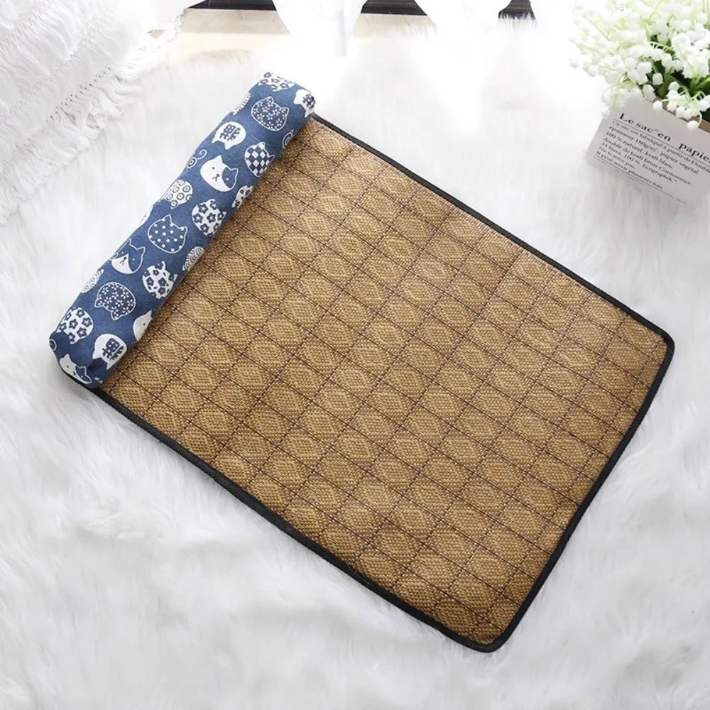 Safe Cute Print Pet Cooling Mats with Pillow Foldable Dog Cooling Mat Breathable Washable Dog Cooling Blanket Summer dog bed cat hammock pet 라탄 dog bed