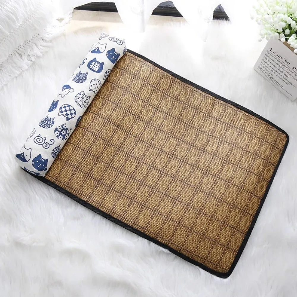 Safe Cute Print Pet Cooling Mats with Pillow Foldable Dog Cooling Mat Breathable Washable Dog Cooling Blanket Summer dog bed cat hammock pet 라탄 dog bed